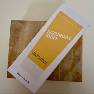 Saturday Skin Vitamin C Mask - Yellow